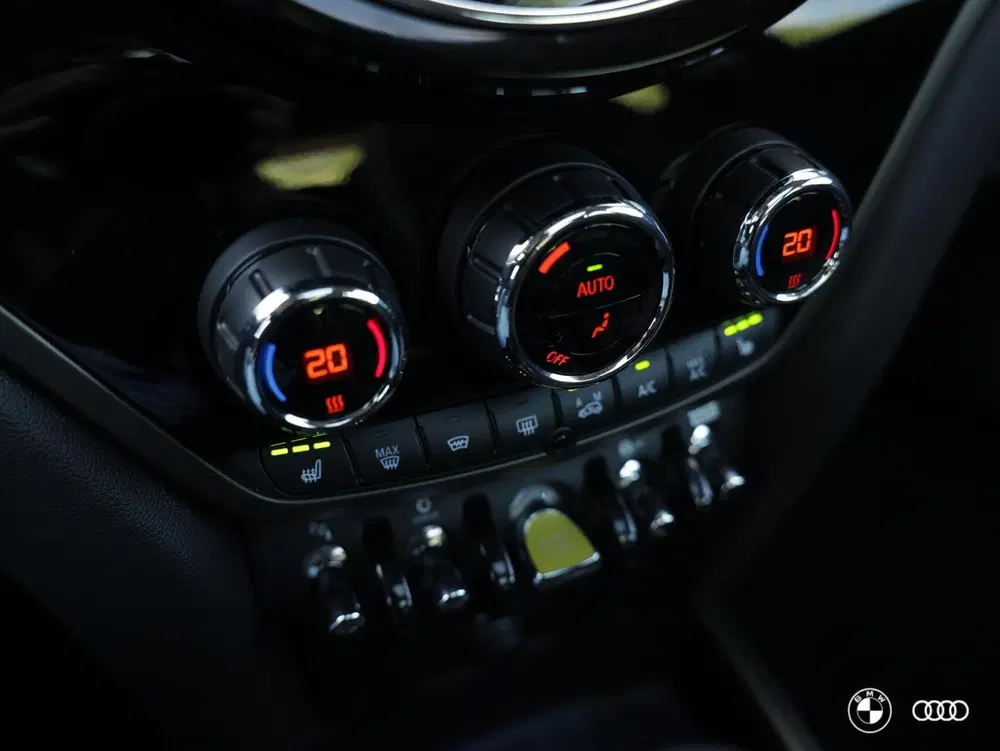 Mini Countryman COOPER SE ALL4 uit 2022, foto 13