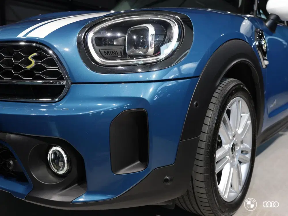 Mini Countryman COOPER SE ALL4 uit 2022, foto 14