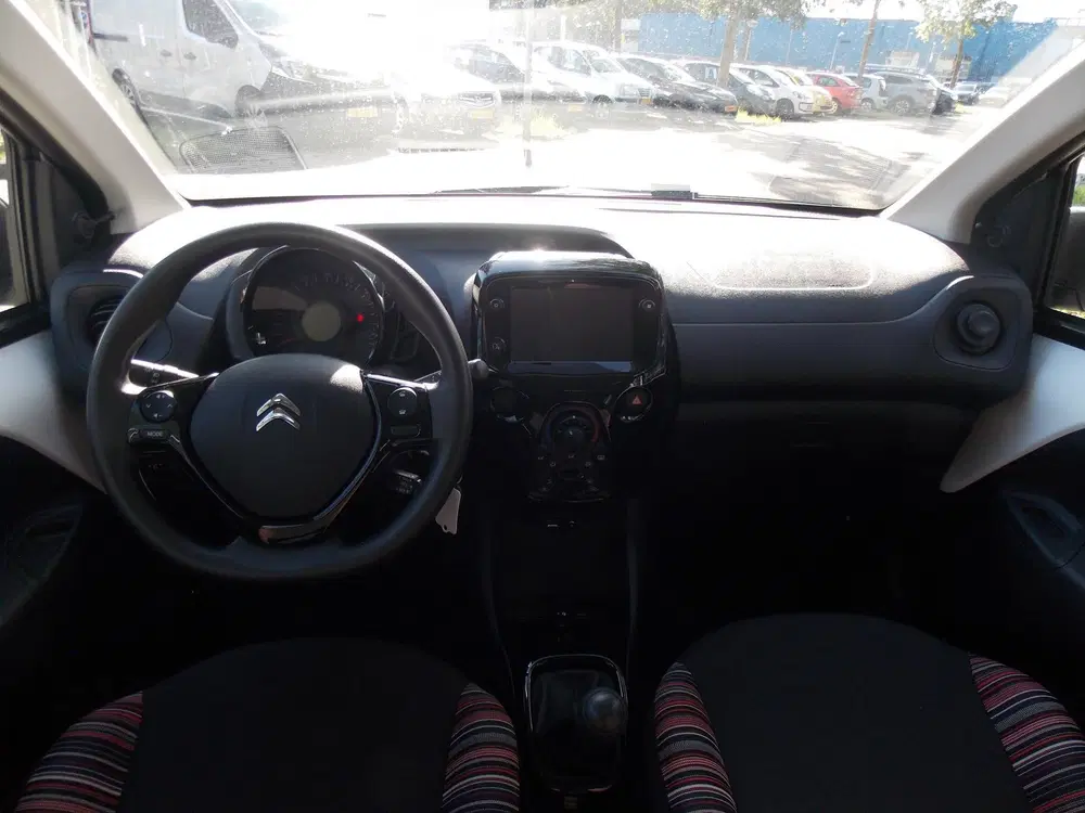 Citroën C1 Citroen C1 1.0 VTi Elle Carplay Airco Elek uit 2021, foto 3