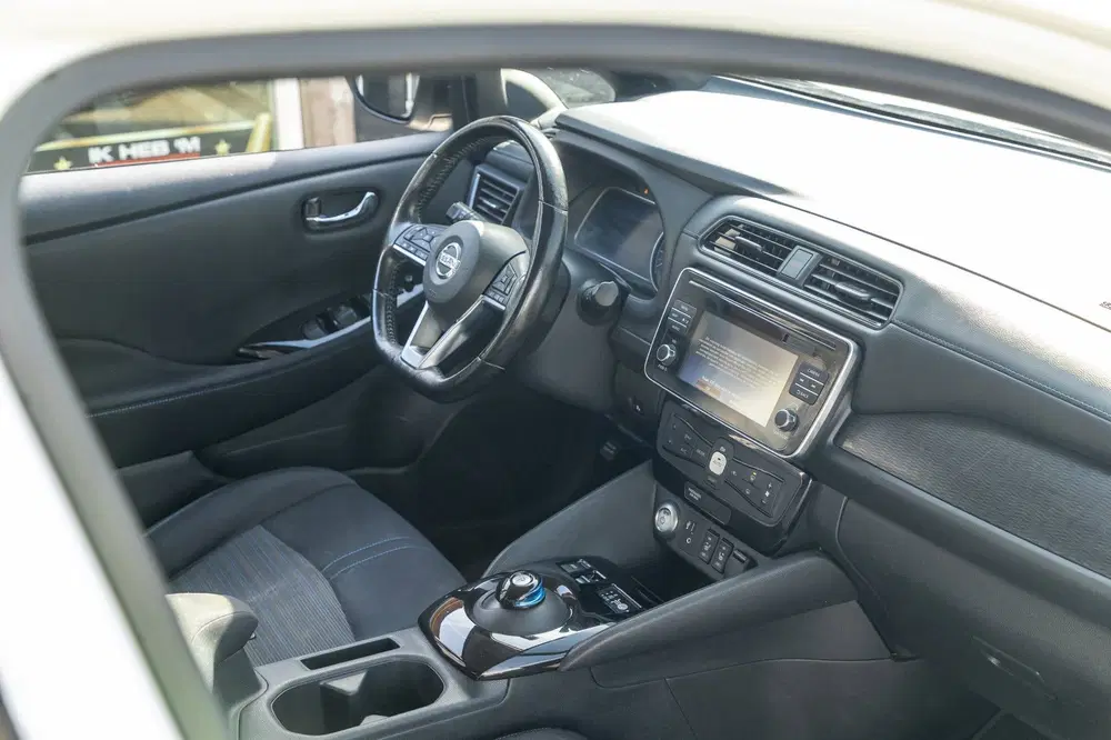 Nissan Leaf N-Connecta 40 kWh I 87% SOH I Dealeronderh uit 2019, foto 3