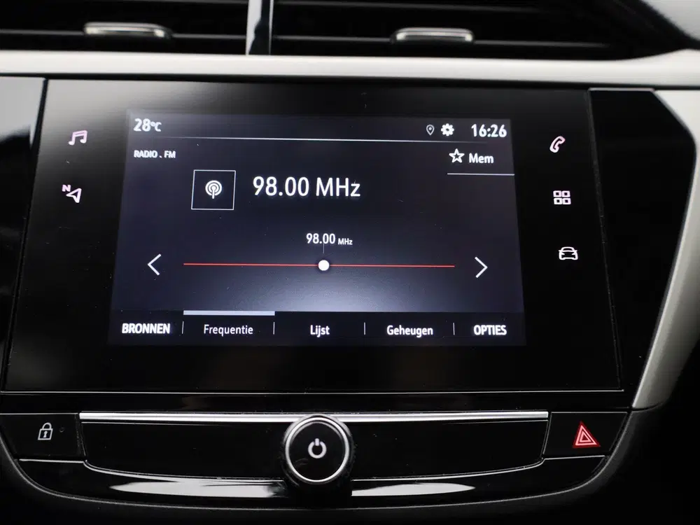 Opel Corsa 1.2 Edition uit 2022, foto 14