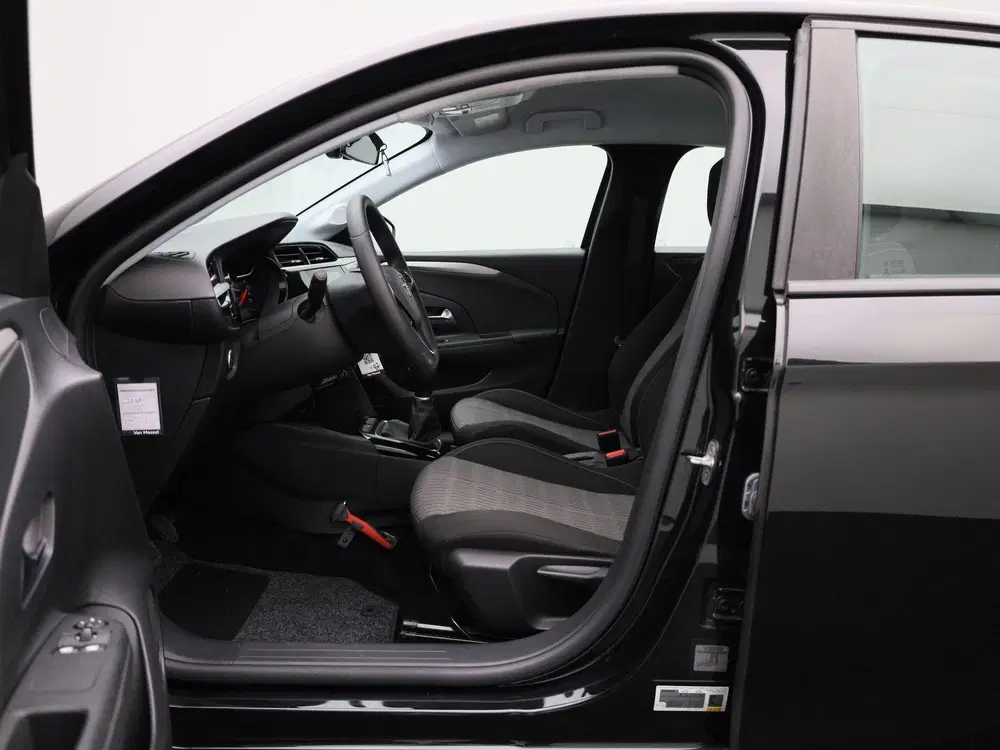 Opel Corsa 1.2 Edition uit 2022, foto 9