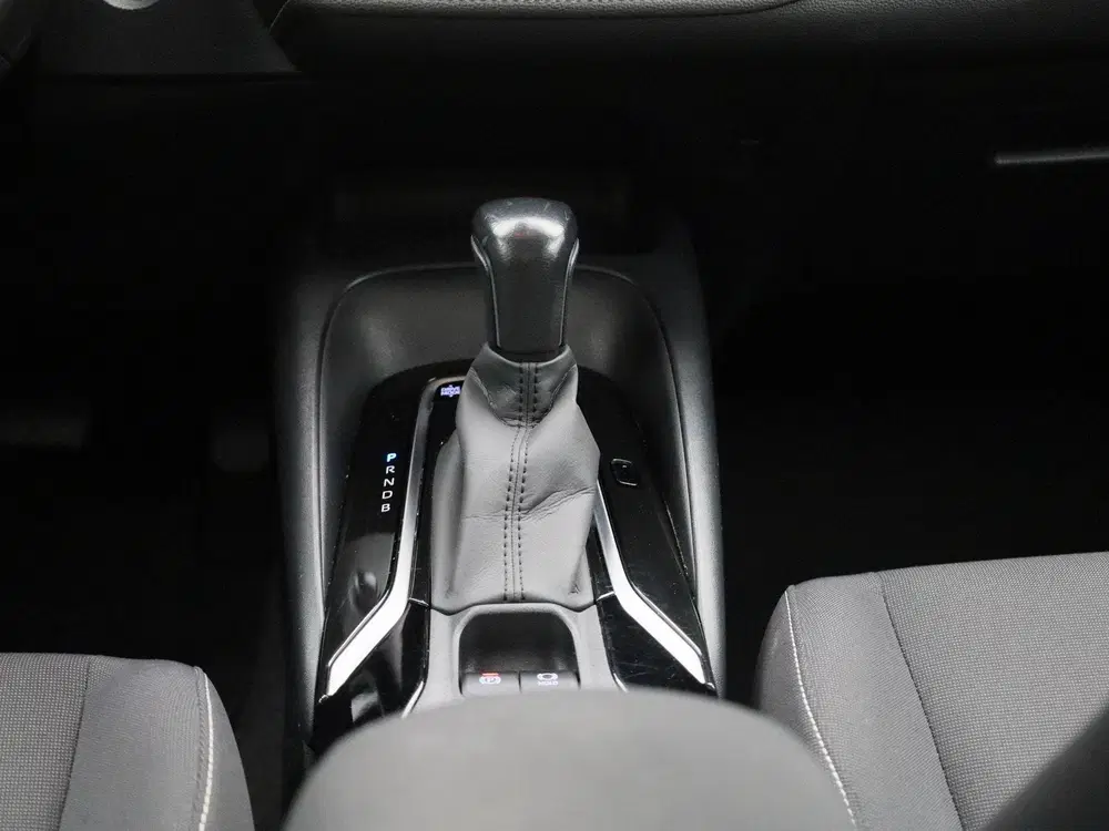 Toyota Corolla 1.8 Hybrid Business uit 2022, foto 11