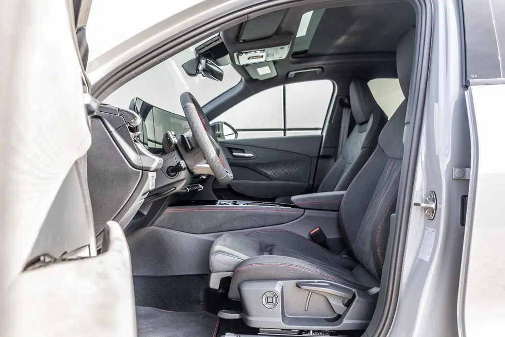 Audi Q3 1.5 e-Hybrid 272pk S Edition uit 2026, foto 14