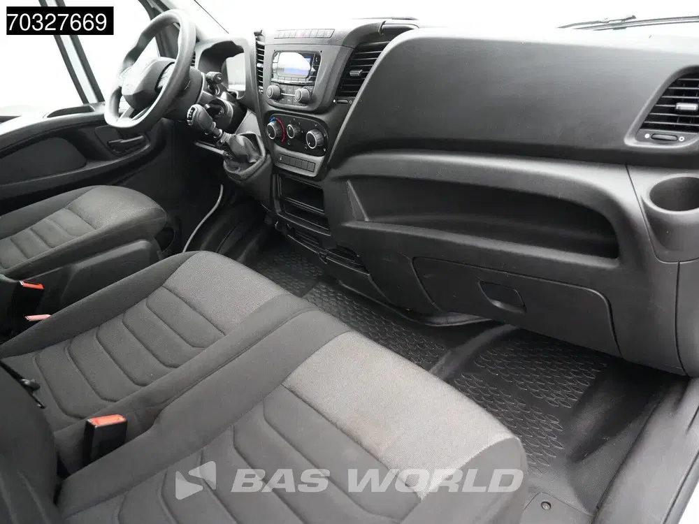 Iveco Daily 3.0L Laadklep Dubbellucht Bakwagen 160PK M uit 2024, foto 14