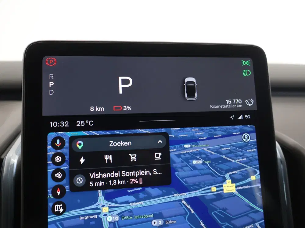 Volvo EX30 P5 Core 51 kWh uit 2024, foto 12