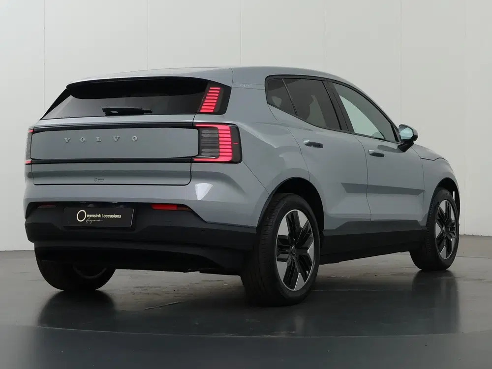 Volvo EX30 P5 Core 51 kWh uit 2024, foto 2