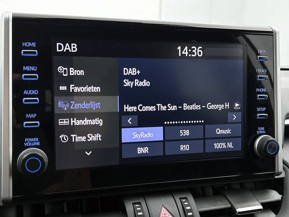 Toyota RAV 4 2.5 Plug-in Hybrid AWD Dynamic + uit 2022, foto 10