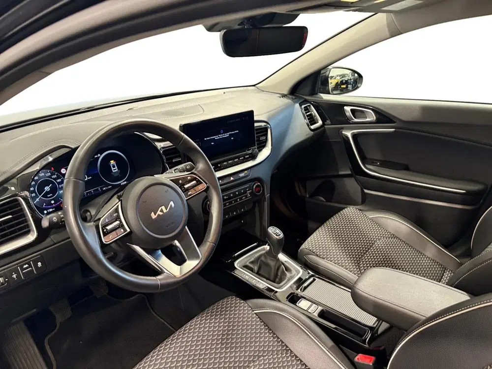 Kia Ceed 1.0 T-GDi DynamicPlusLine uit 2024, foto 12