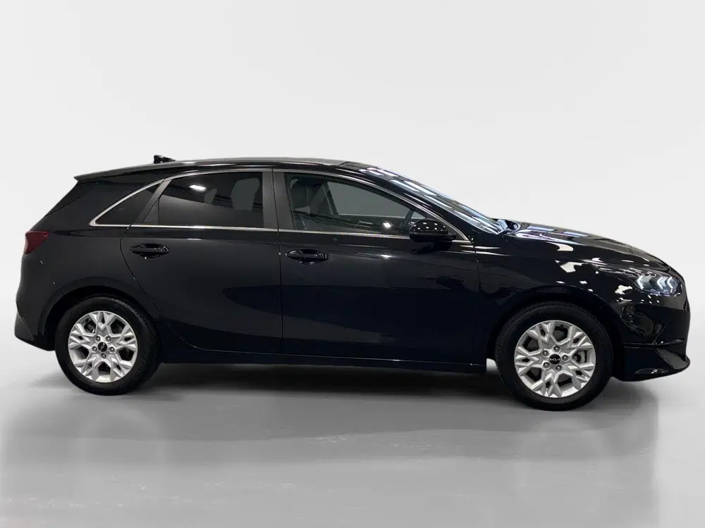 Kia Ceed 1.0 T-GDi DynamicPlusLine uit 2024, foto 4