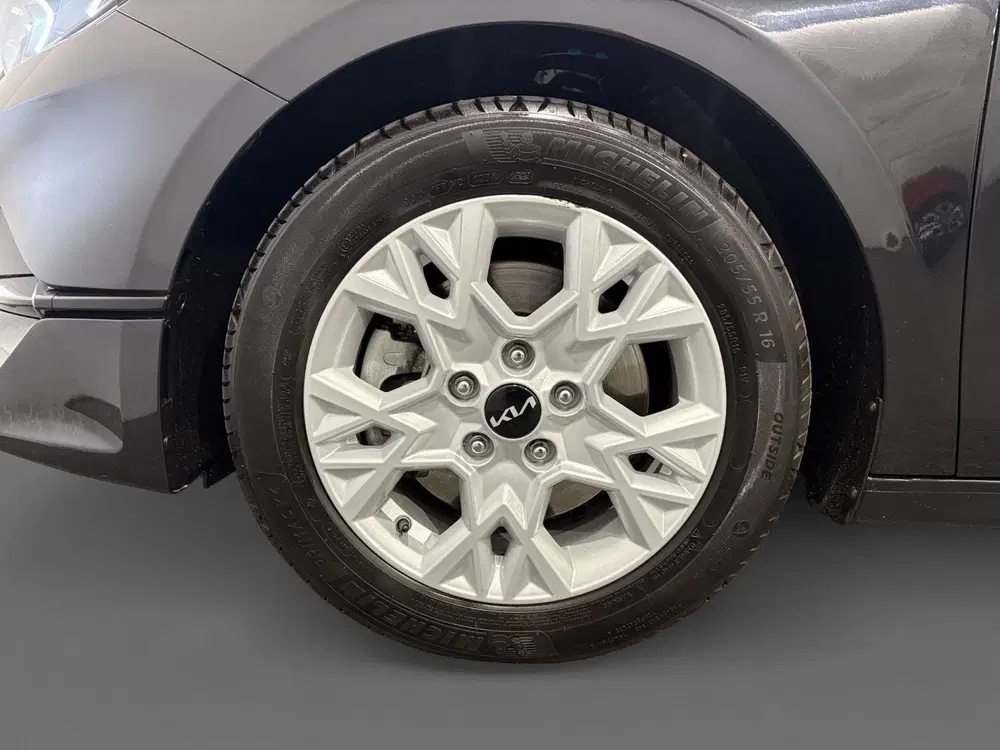 Kia Ceed 1.0 T-GDi DynamicPlusLine uit 2024, foto 8