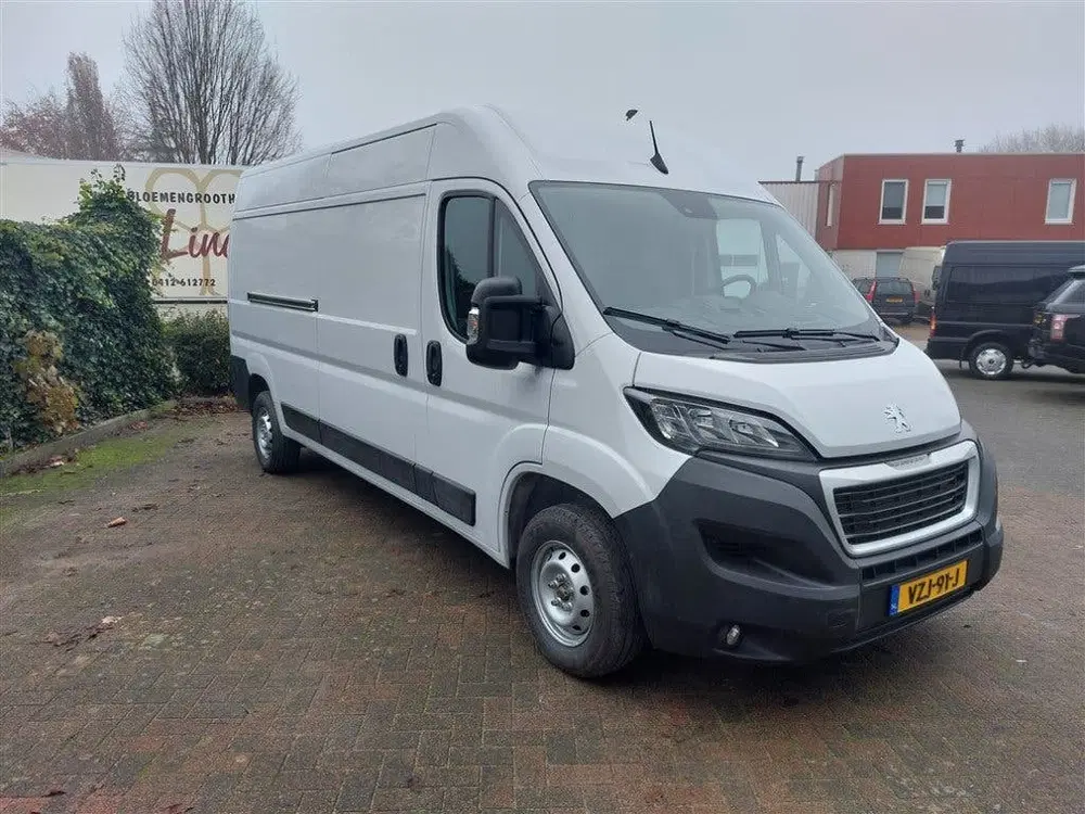 Peugeot Boxer GB 335 L3h2 Bluehdi 140PK S&S 2022 Wit uit 2022, foto 7