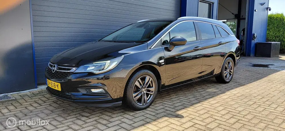 Opel Astra 1.4 Turbo 120 Jaar Edition uit 2019