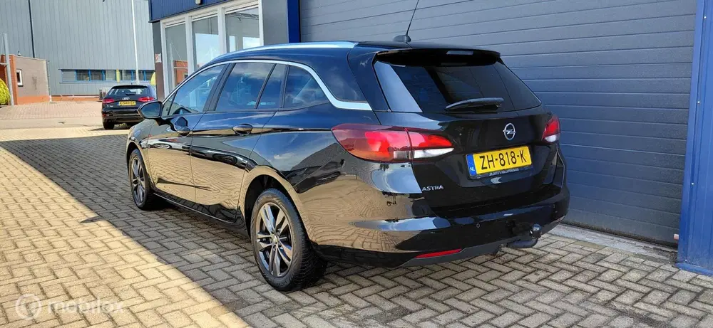 Opel Astra 1.4 Turbo 120 Jaar Edition uit 2019, foto 5