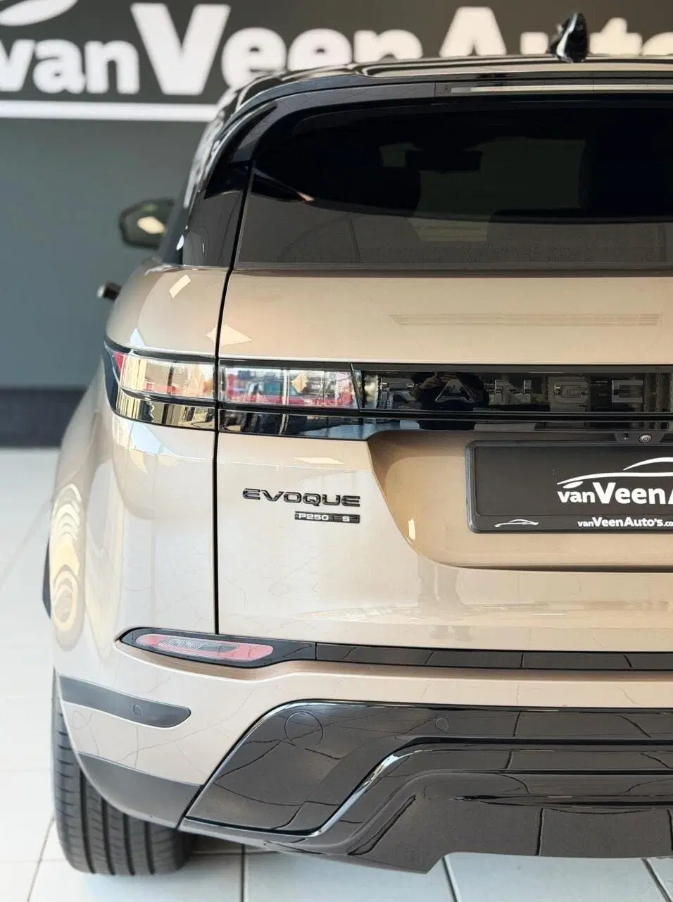 Land Rover Range Rover Evoque 2.0 P250 AWD S met 2 jaar garantie uit 2019, foto 12