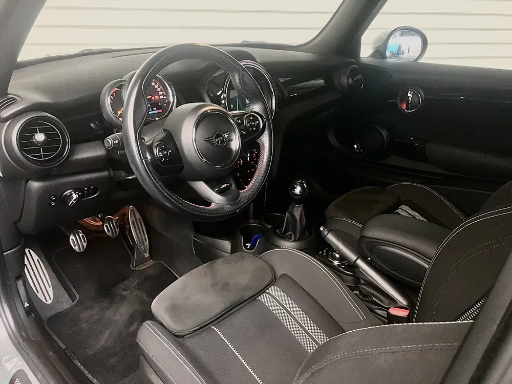 Mini Cooper 3-deurs 1.5 Cooper JCW Rijklaarprijs UNIEK uit 2019, foto 7