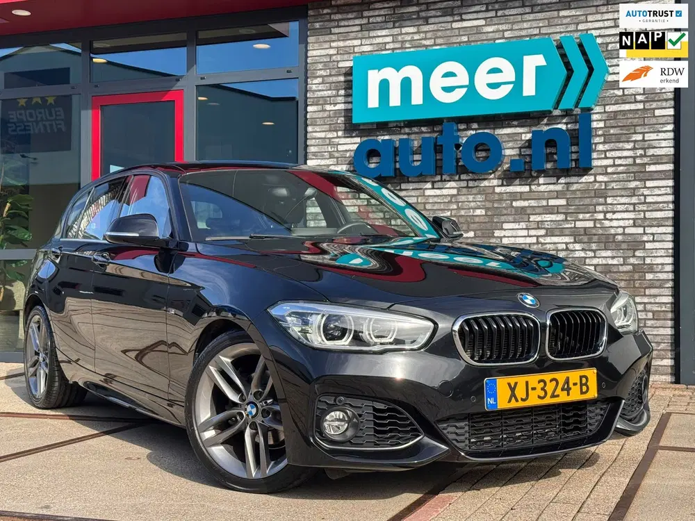 BMW 1-serie 118i High Executive M-SPORT AUT. NAVI.PROF uit 2019