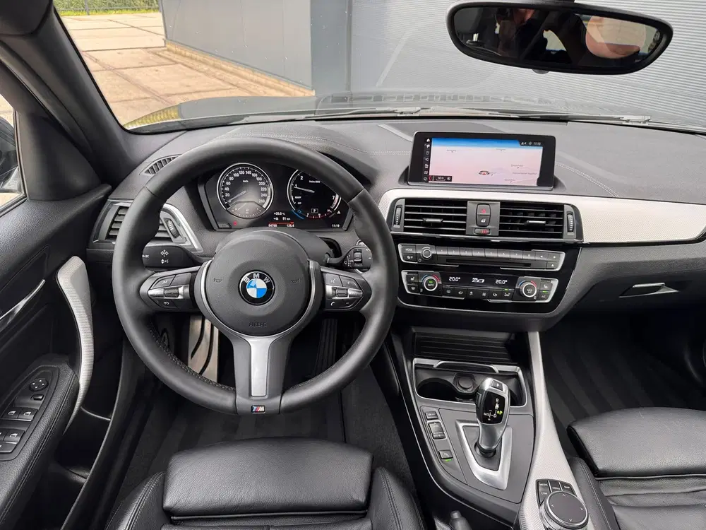 BMW 1-serie 118i High Executive M-SPORT AUT. NAVI.PROF uit 2019, foto 14
