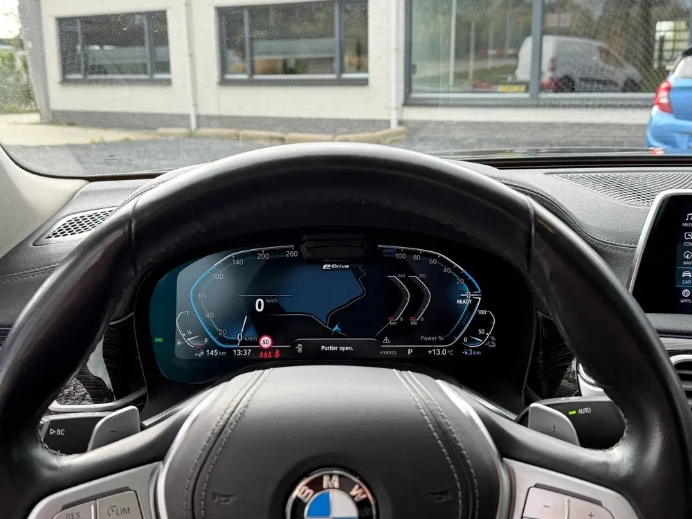 BMW 7-serie 745e Pano uit 2020, foto 12
