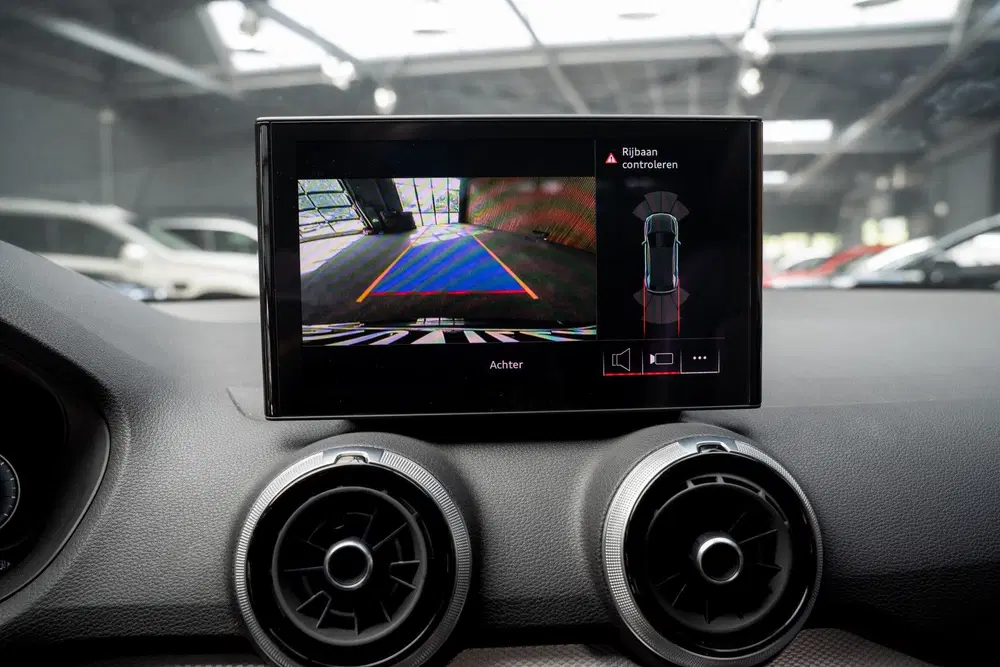 Audi Q2 35 TFSI S-Line Panodak Virtual Camera Lede uit 2025, foto 14