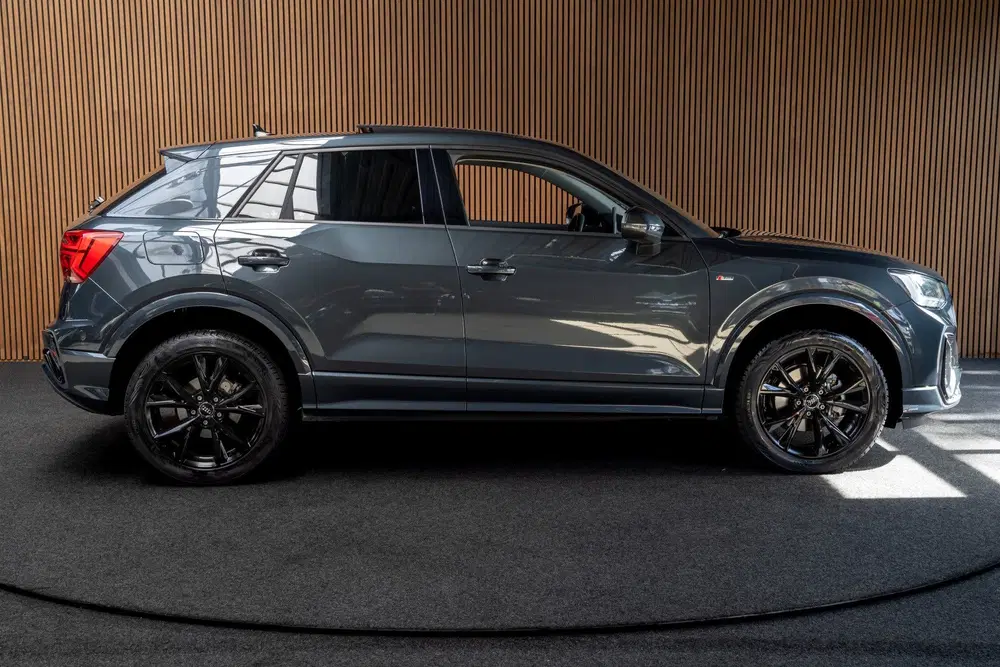 Audi Q2 35 TFSI S-Line Panodak Virtual Camera Lede uit 2025, foto 7