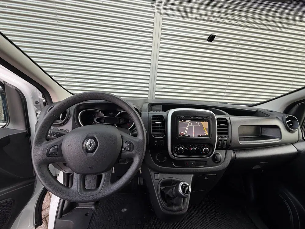 Renault Trafic 2.0 dCi 120 L2H1 LED uit 2021, foto 14