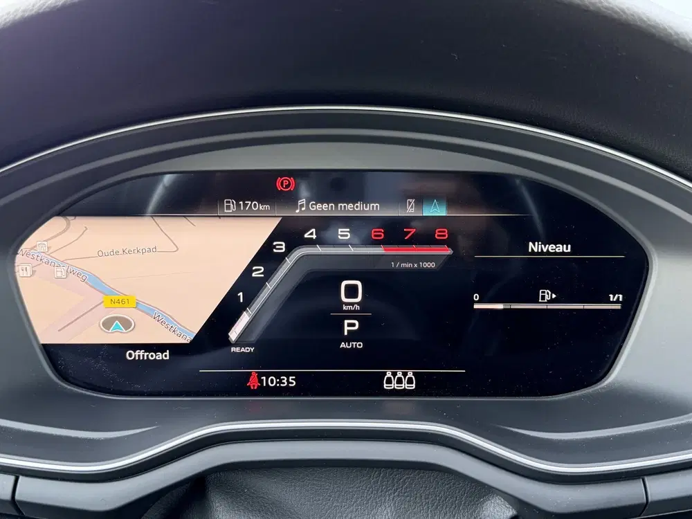 Audi A4 35 TFSI S edition Competition 150 PK uit 2022, foto 10