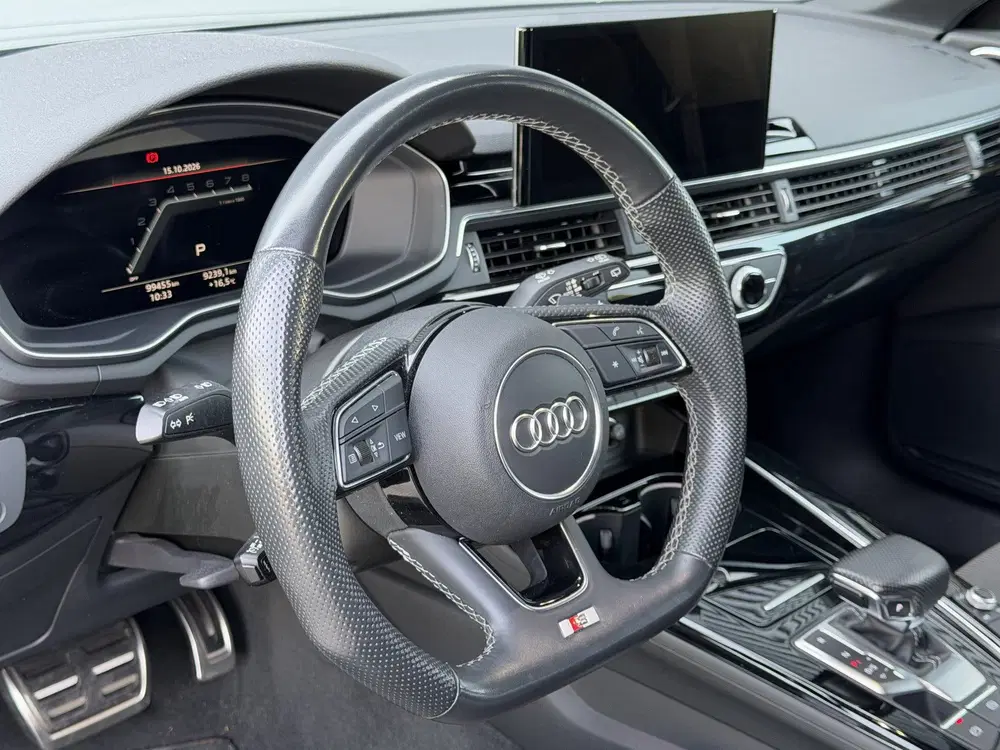 Audi A4 35 TFSI S edition Competition 150 PK uit 2022, foto 5