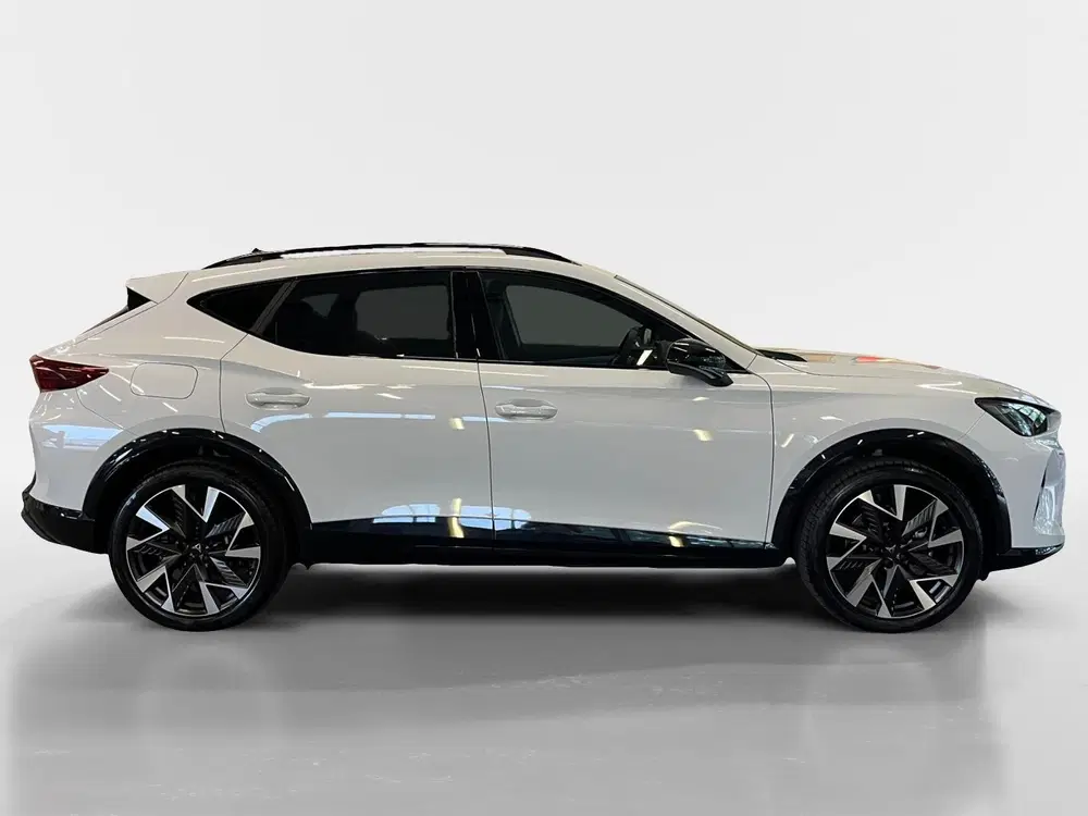 Cupra Formentor 1.5 TSI e-Hybrid Business uit 2026, foto 4