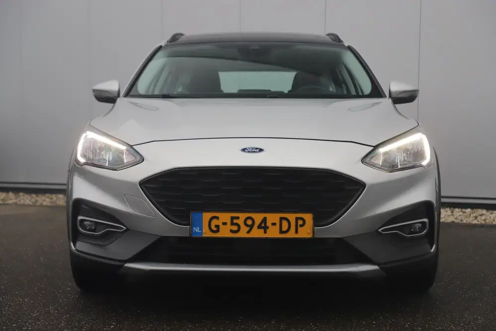 Ford Focus 1.5 EcoBlue Active Business Panoramadak 17 uit 2019, foto 2