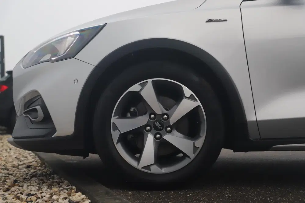 Ford Focus 1.5 EcoBlue Active Business Panoramadak 17 uit 2019, foto 5