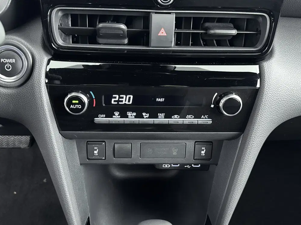 Toyota Yaris Cross 1.5 Hybrid 115 Dynamic Comfort Pack uit 2026, foto 9