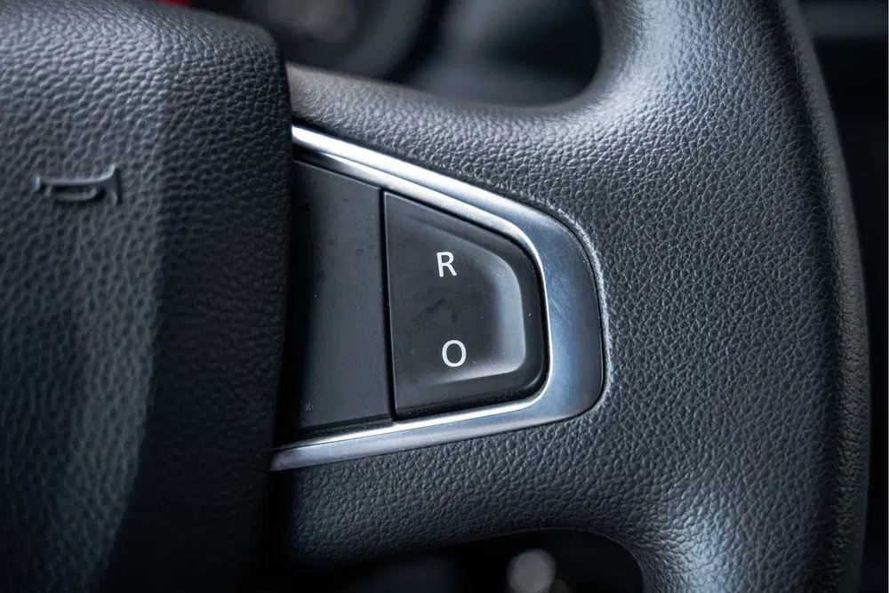 Renault Master 2.3dCi uit 2024, foto 15