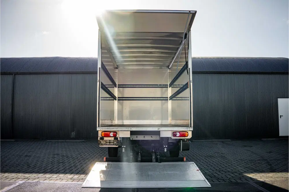 Renault Master 2.3dCi uit 2024, foto 7