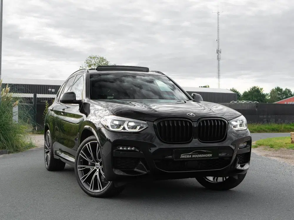 BMW X3 xDrive30e eDrive Edition uit 2020, foto 10