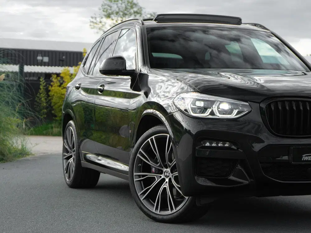 BMW X3 xDrive30e eDrive Edition uit 2020, foto 8