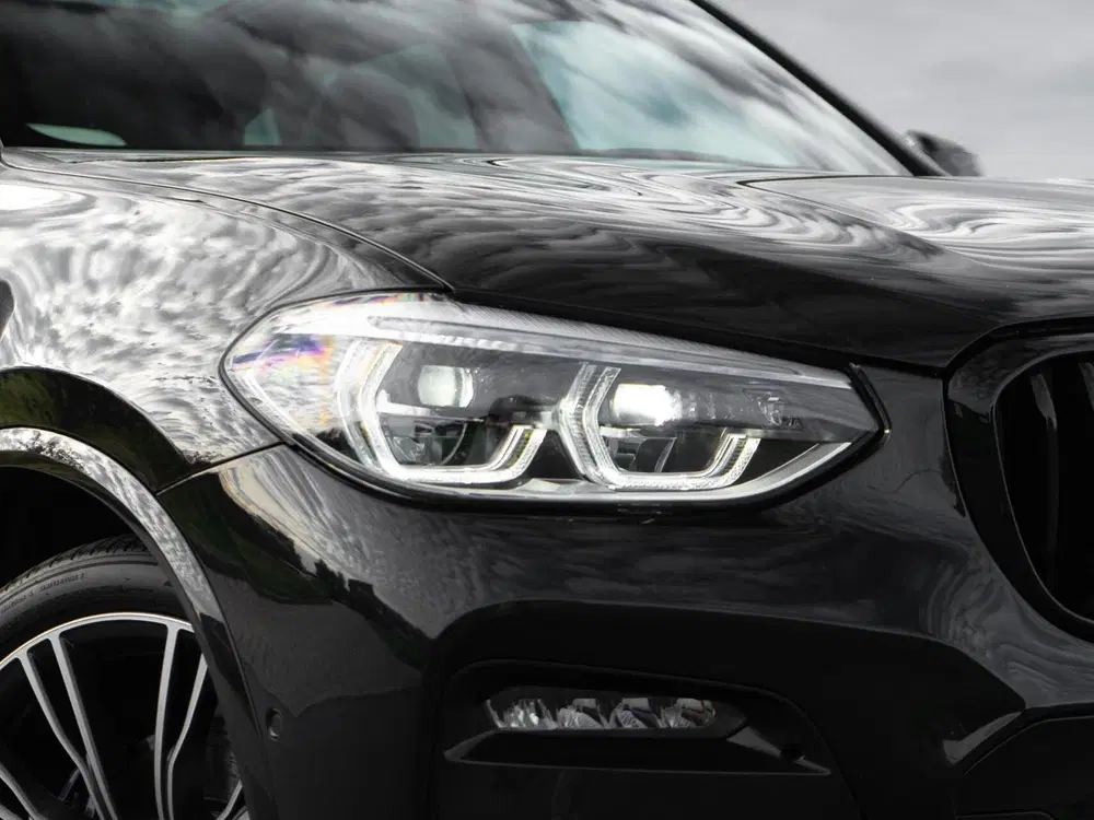 BMW X3 xDrive30e eDrive Edition uit 2020, foto 9