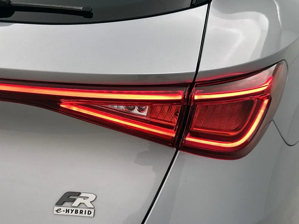 SEAT Leon 1.4 TSI eHybrid PHEV FR uit 2021, foto 15