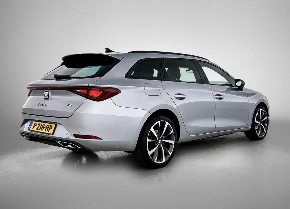 SEAT Leon 1.4 TSI eHybrid PHEV FR uit 2021, foto 4
