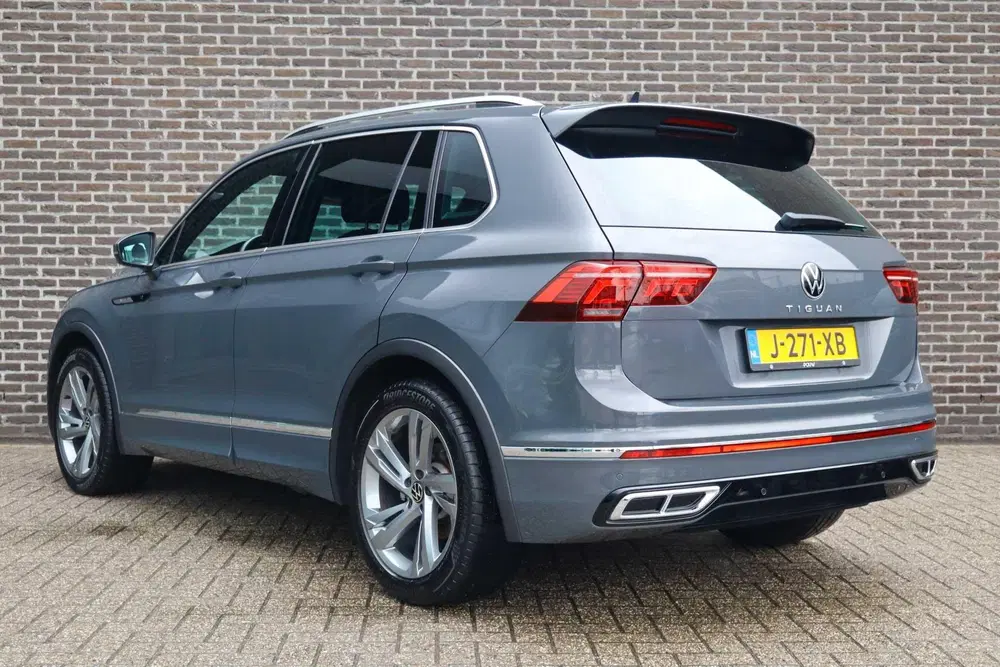 Volkswagen Tiguan 1.5 TSI 150pk DSG R-Line Business+ uit 2020, foto 13