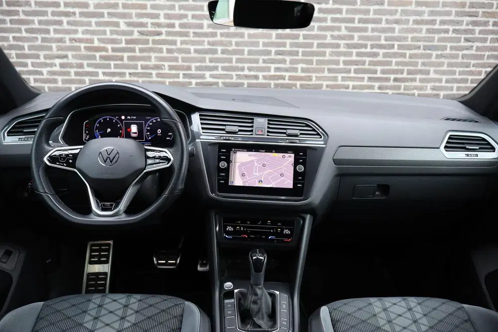 Volkswagen Tiguan 1.5 TSI 150pk DSG R-Line Business+ uit 2020, foto 5