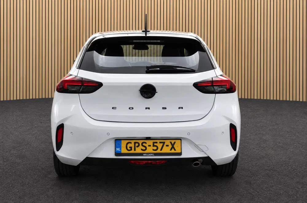 Opel Corsa 1.2 Turbo GS ECC uit 2024, foto 10