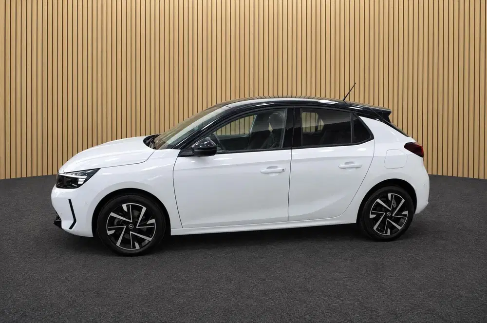 Opel Corsa 1.2 Turbo GS ECC uit 2024, foto 11
