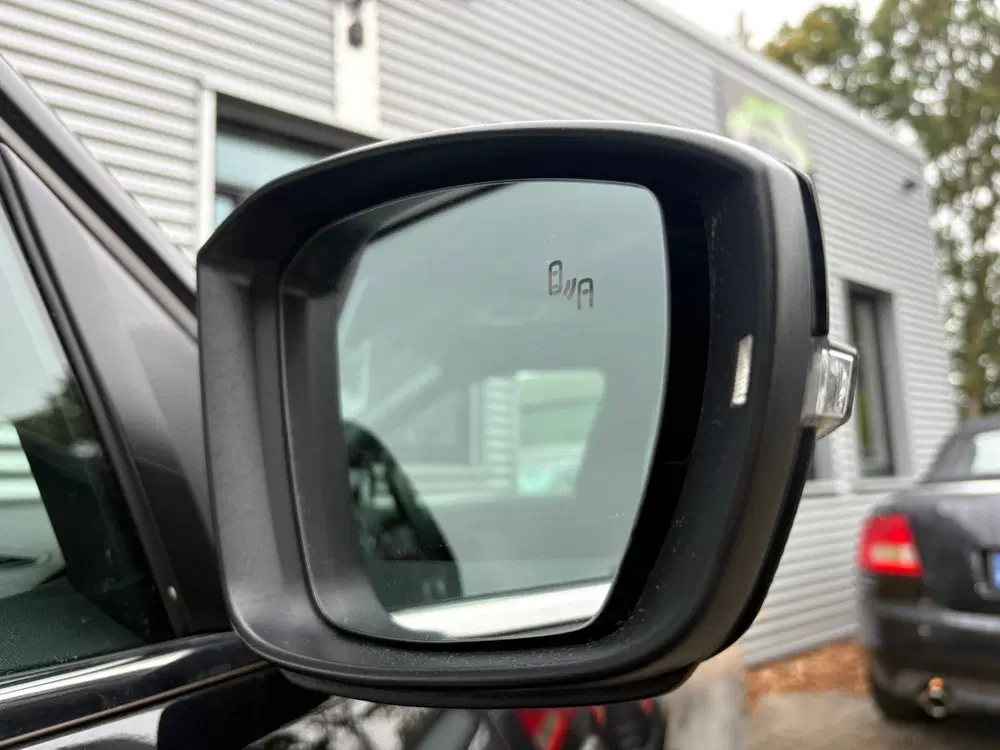 Volkswagen T-Cross 1.0 TSI R-Line -VIRTUAL COCKPIT-DODE HOEK uit 2021, foto 7
