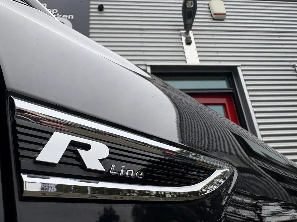 Volkswagen T-Cross 1.0 TSI R-Line -VIRTUAL COCKPIT-DODE HOEK uit 2021, foto 9