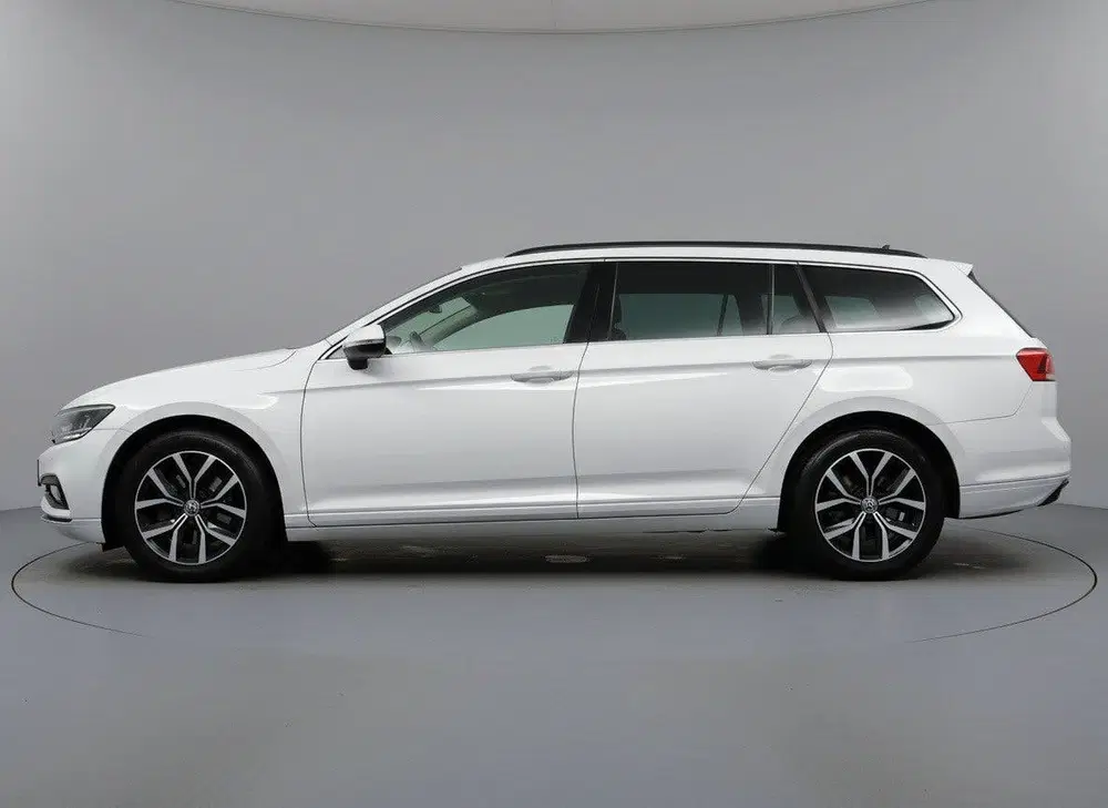 Volkswagen Passat 1.6 TDI Comfort Business uit 2019, foto 13