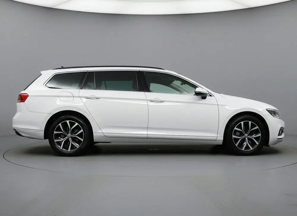 Volkswagen Passat 1.6 TDI Comfort Business uit 2019, foto 14