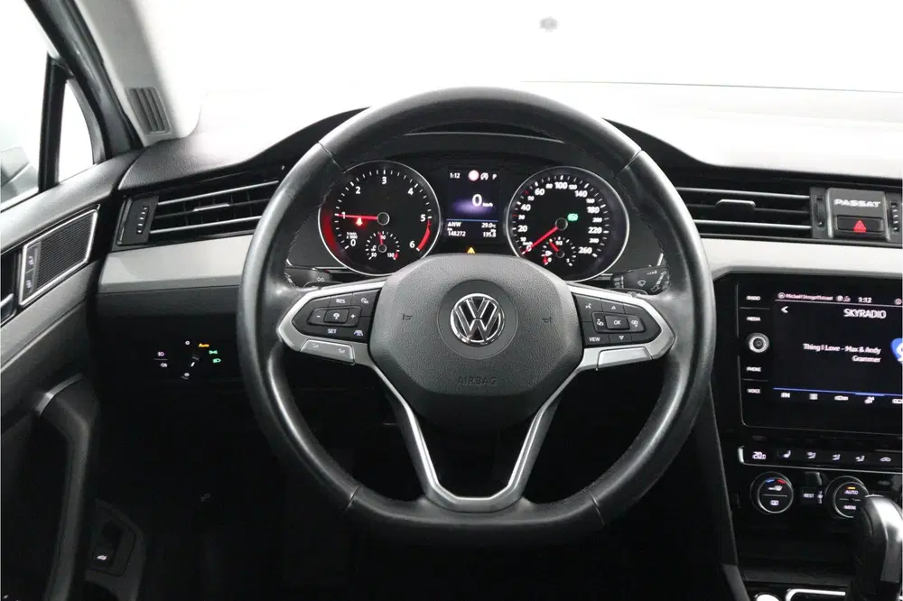 Volkswagen Passat 1.6 TDI Comfort Business uit 2019, foto 8