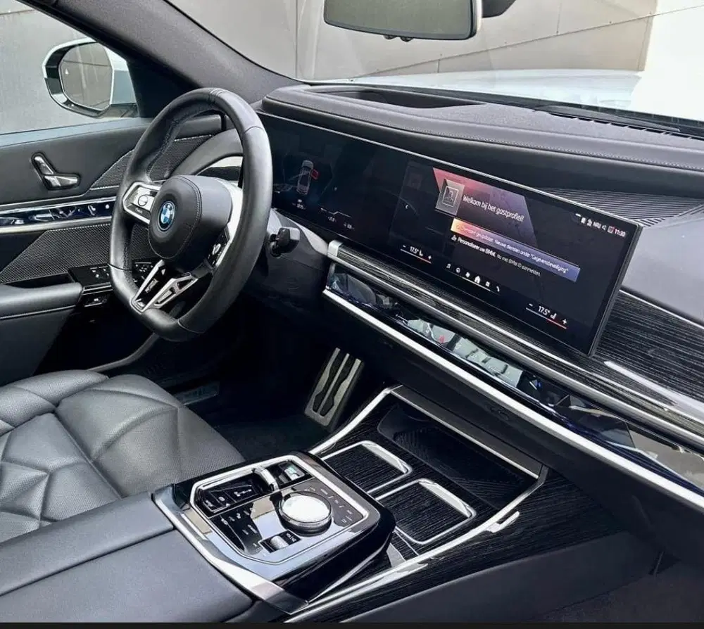 BMW i7 EDrive50 106 kWh uit 2024, foto 12