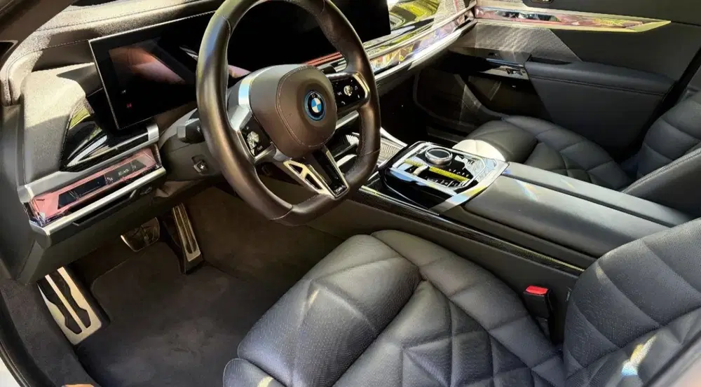 BMW i7 EDrive50 106 kWh uit 2024, foto 8
